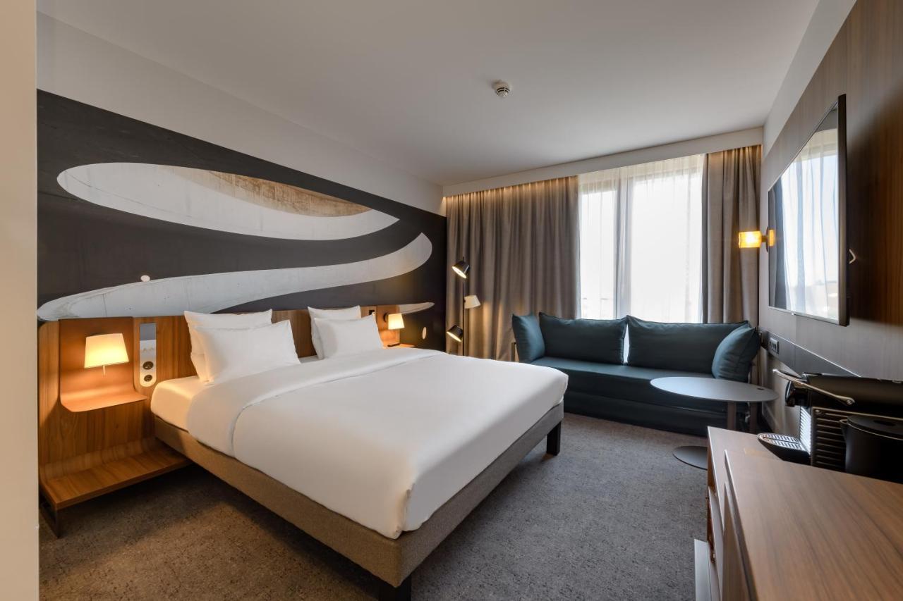 Novotel Regensburg Zentrum מראה חיצוני תמונה