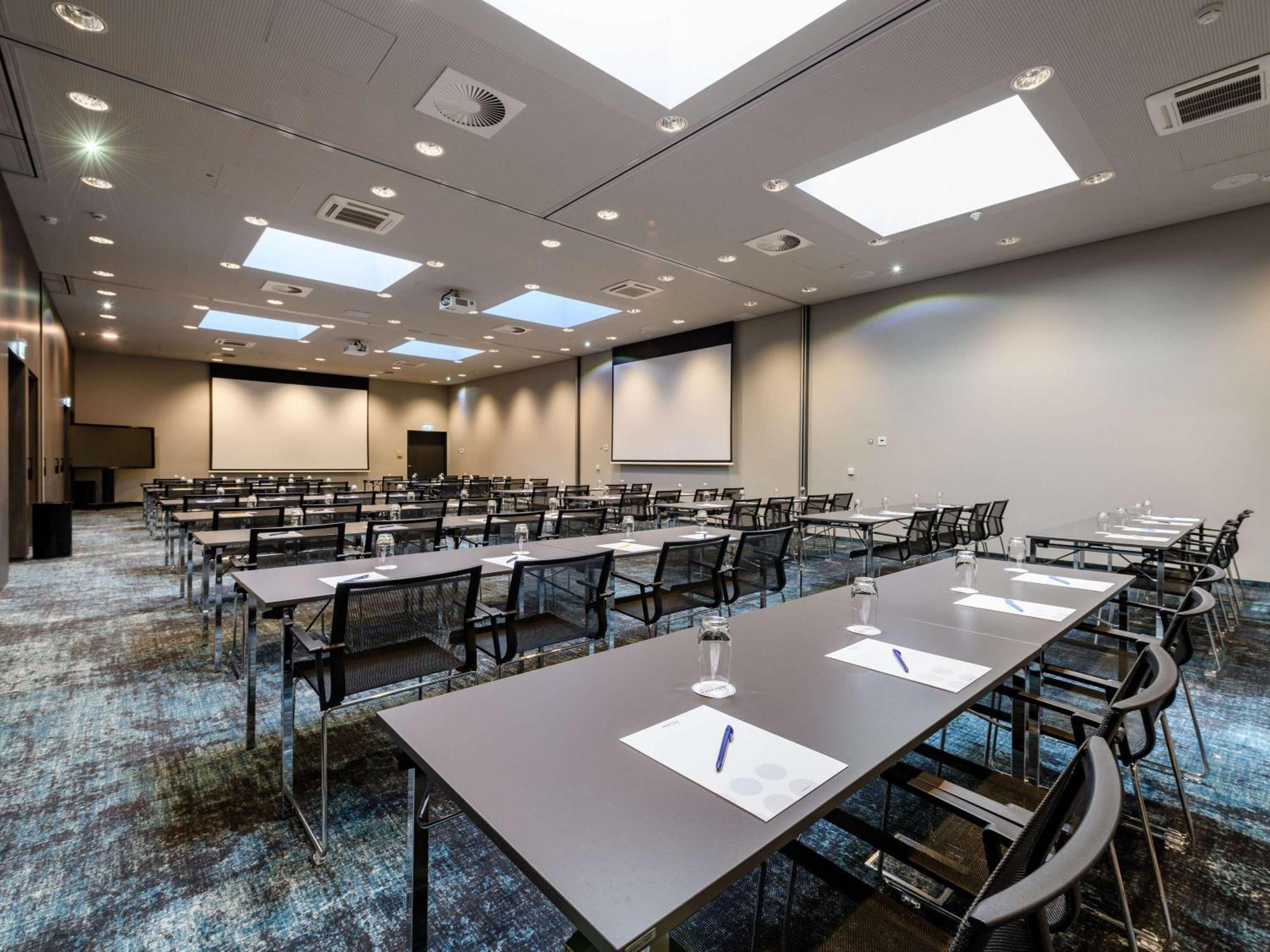 Novotel Regensburg Zentrum מראה חיצוני תמונה