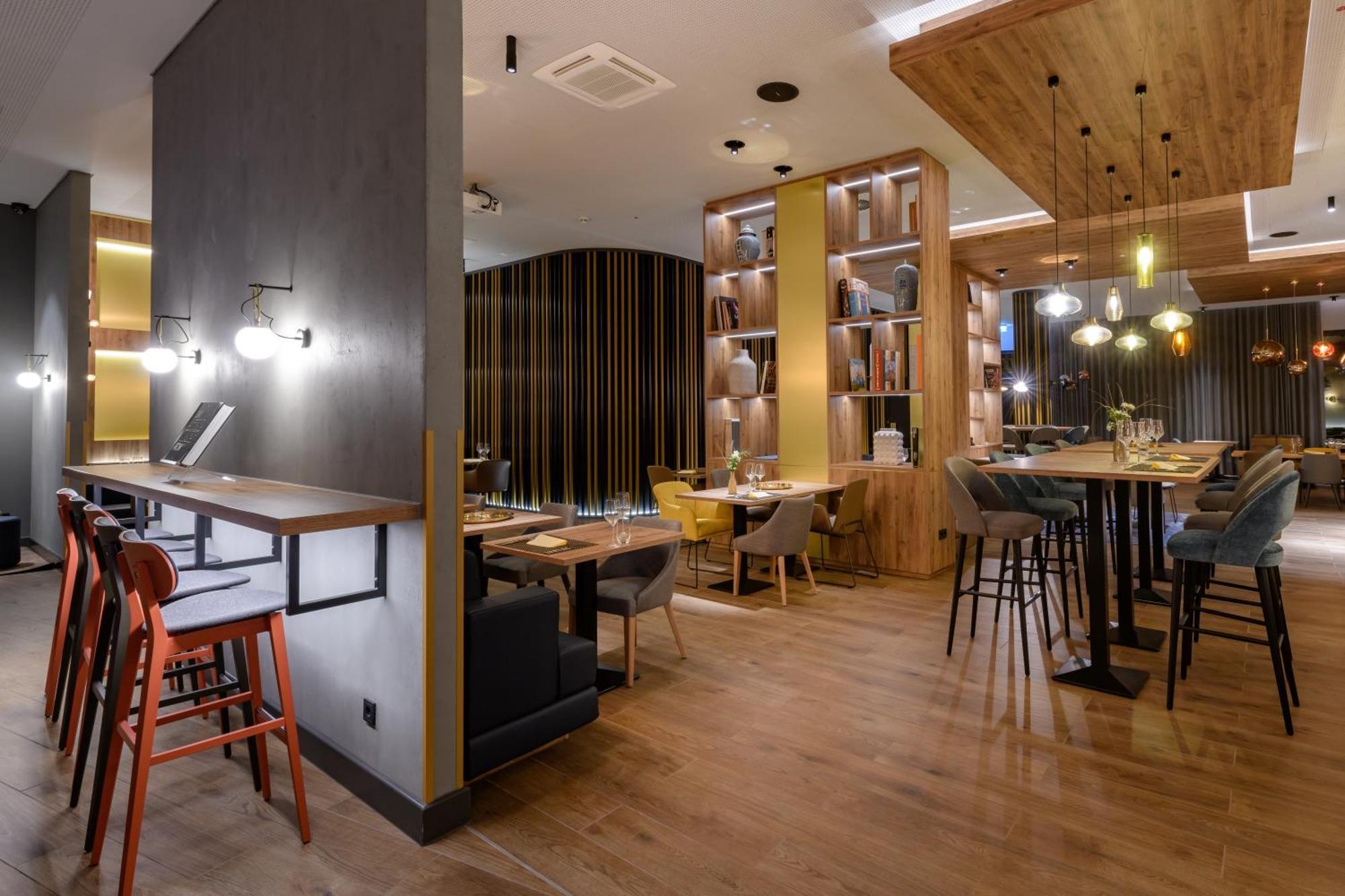 Novotel Regensburg Zentrum מראה חיצוני תמונה